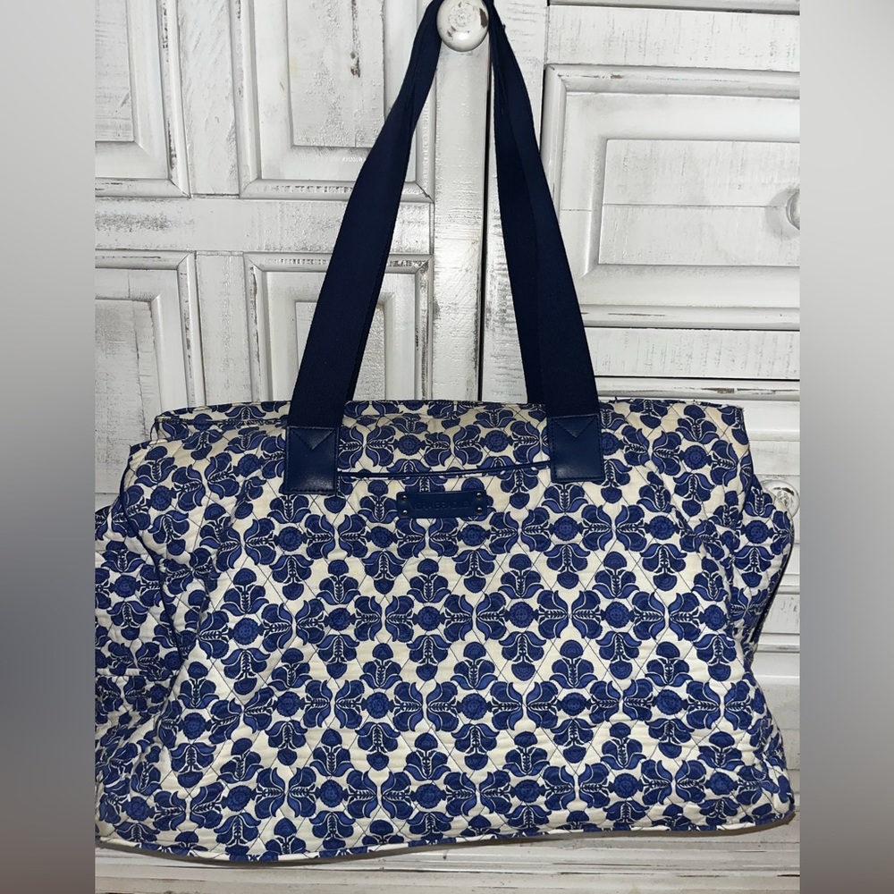Vera Bradley duffle bag